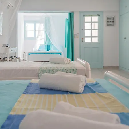 Paros Carmel Studio-apartment لوغاراس