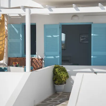 Paros Carmel Studio-apartment شقة *