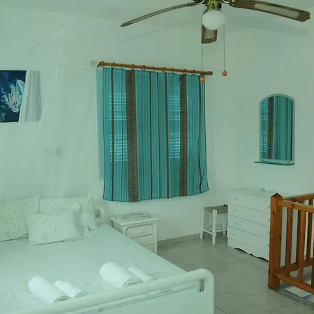 Paroscarmel Studio-apartment