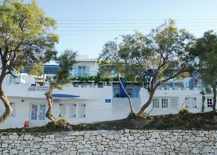 Paros Carmel Studio-apartment 로갈라스